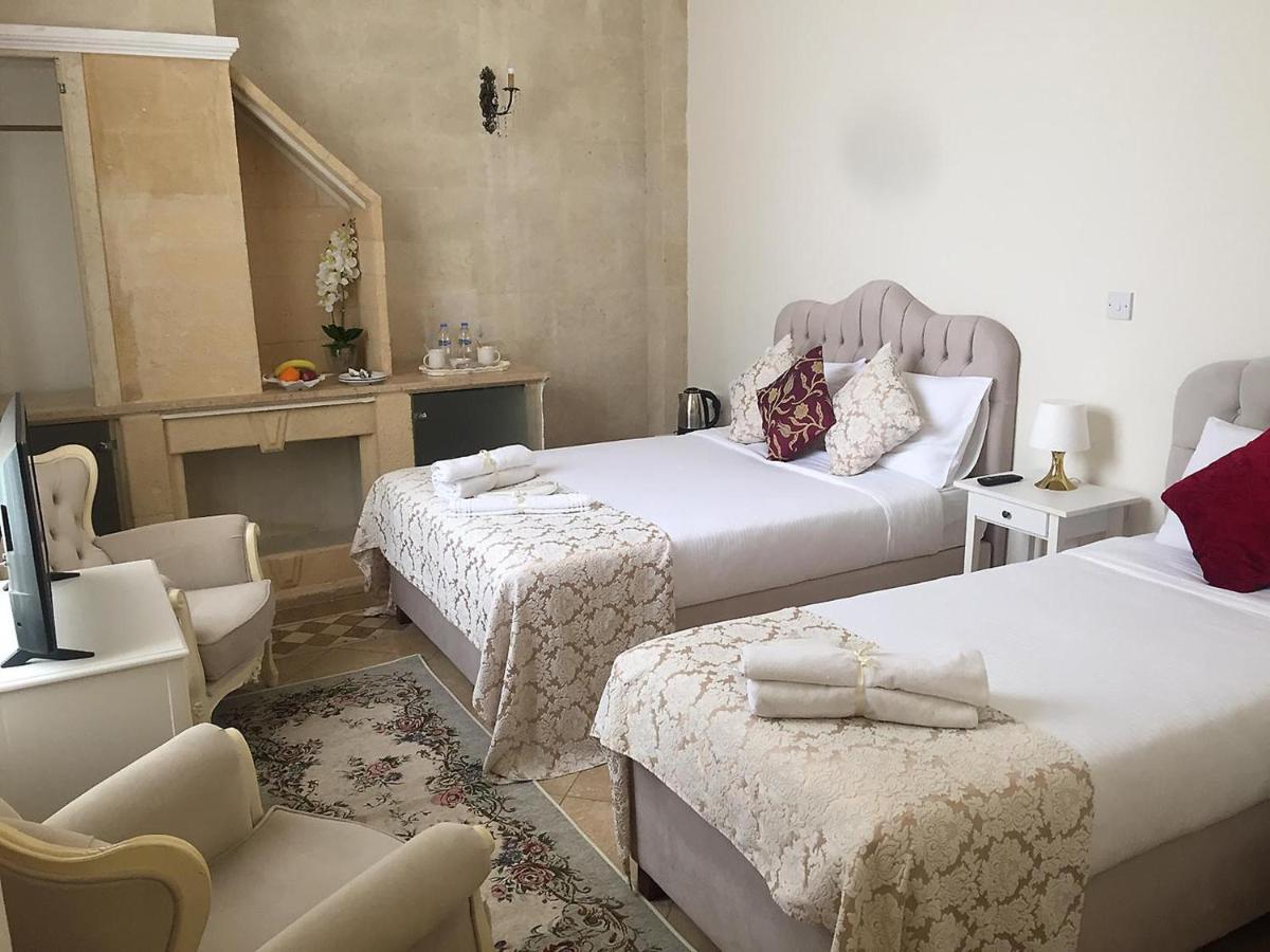 Lord'S Residence Boutique Hotel ไคริเนีย ภายนอก รูปภาพ